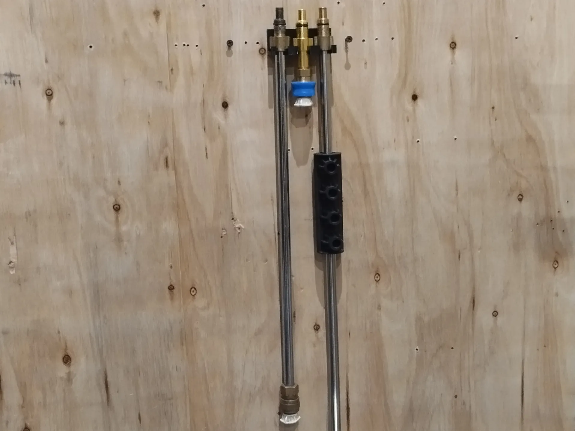 Pressure Washer Lance Wall Holder 2 Pressure Washer Lance Wall Holder - Image 2