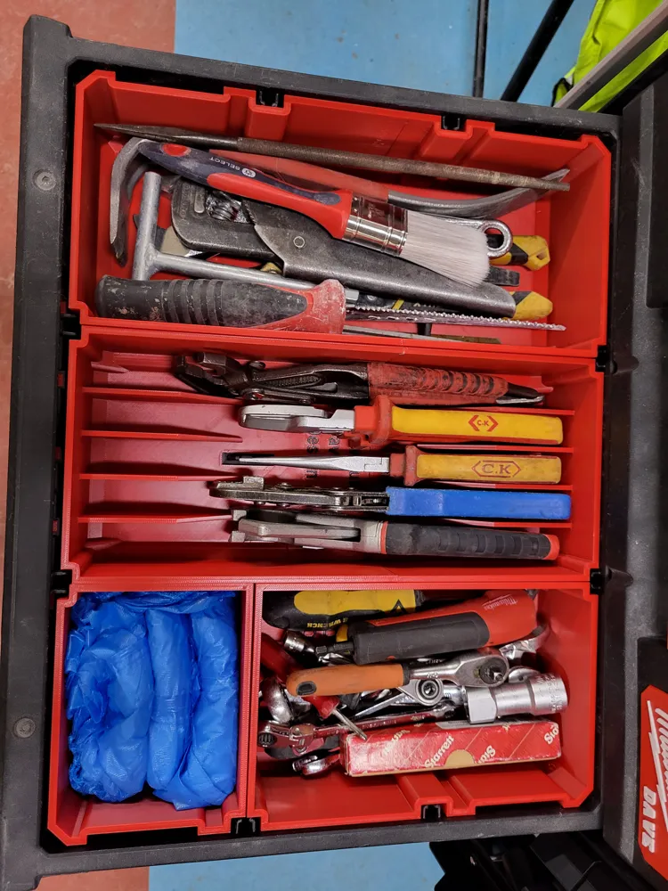 Milwaukee PACKOUT 1/3 & 2/3 Side Drawer Organiser 4 Milwaukee PACKOUT 1/3 & 2/3 Side Drawer Organiser - Image 4