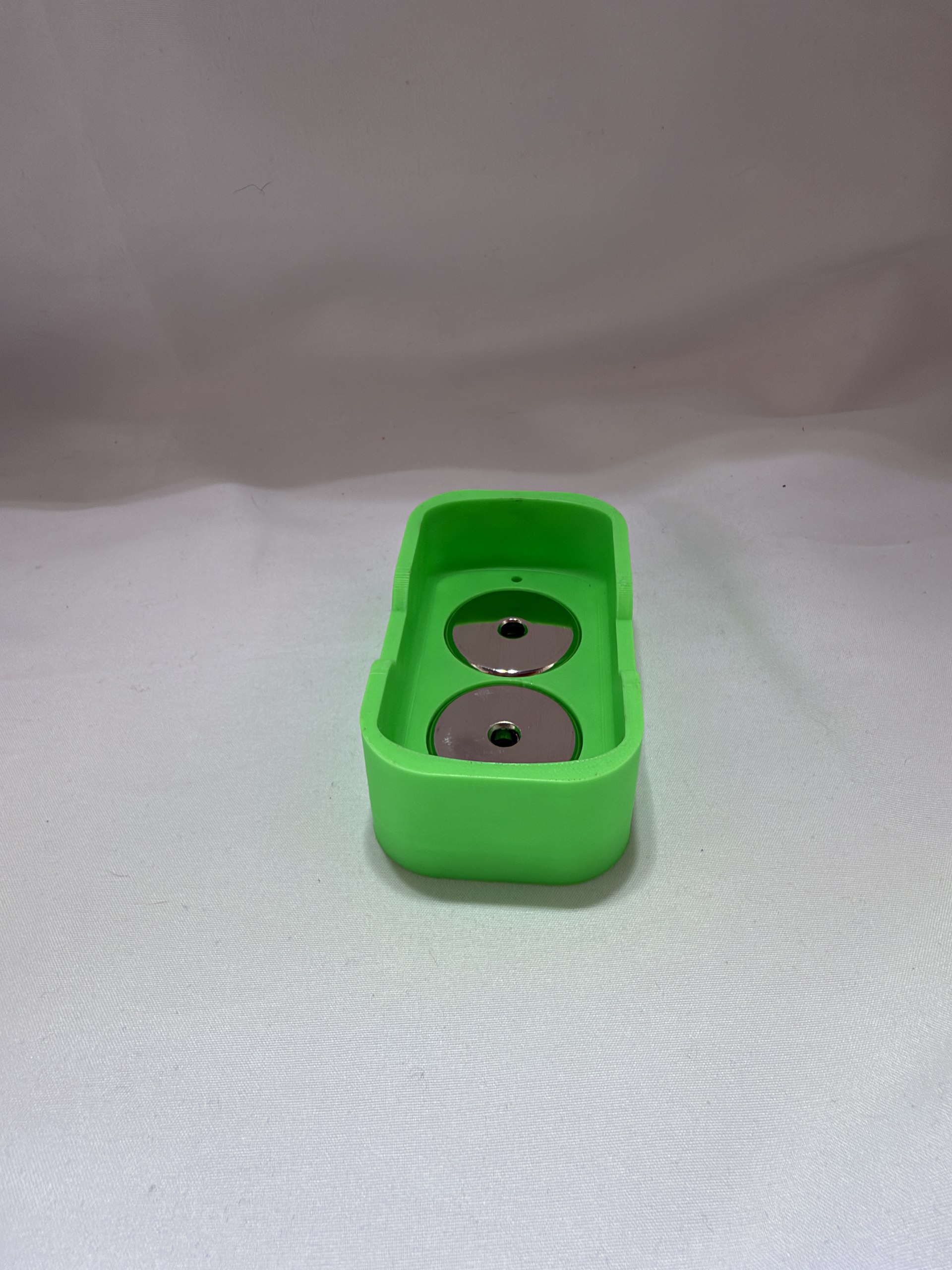 Snap-on 14.4V Magnetic Battery Base 3 Snap-on 14.4V Magnetic Battery Base – product detail 2