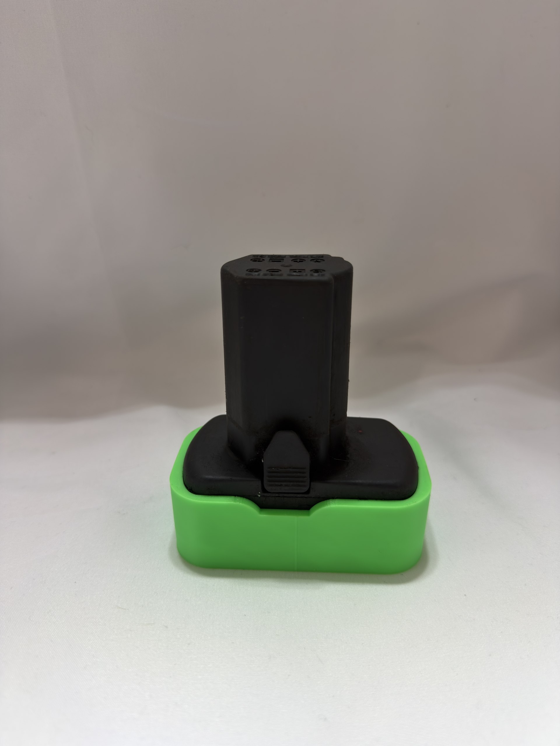 Snap-on 14.4V Magnetic Battery Base 5 Snap-on 14.4V Magnetic Battery Base – product detail 4