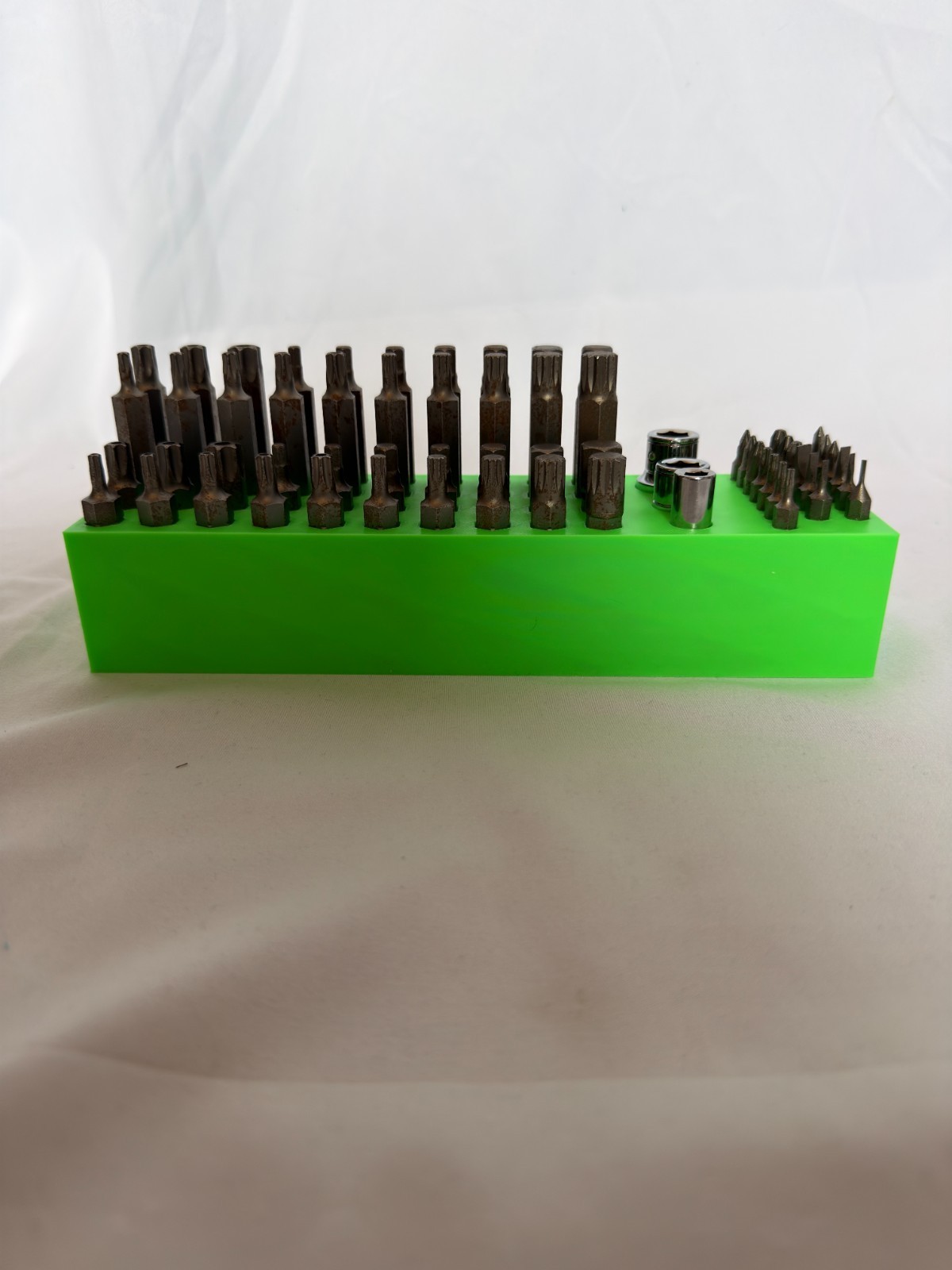 Halfords Advanced 10mm Bit Set Holder (from 200pc Set) | Magnetic | 2 Versions 3 Halfords Advanced 10mm Bit Set Holder (from 200pc Set) | Magnetic | 2 Versions - Image 3