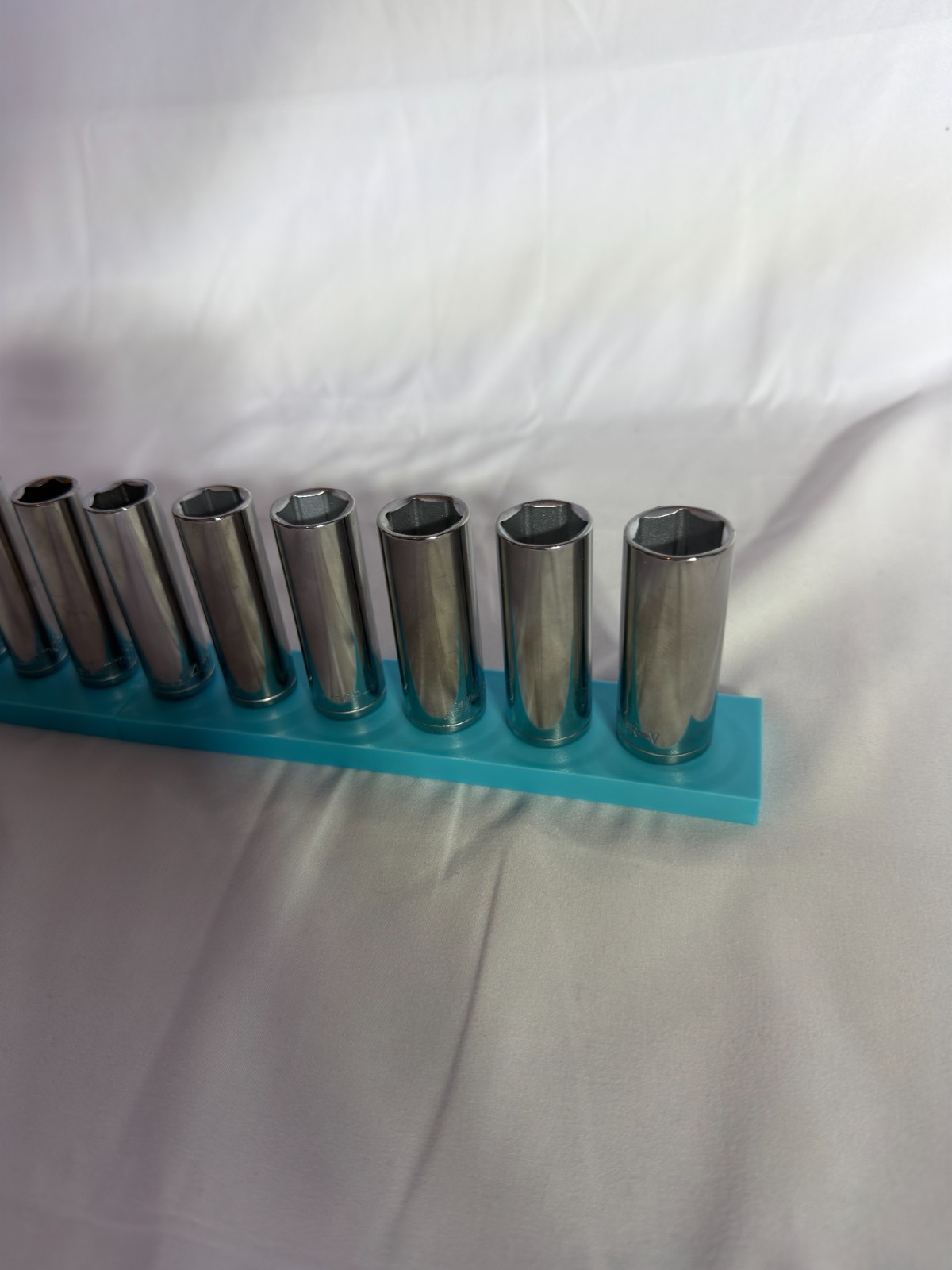Halfords Advanced 3/8" Deep Socket Holder | Magnetic Socket Organiser 4 Halfords Advanced 3/8" Deep Socket Holder | Magnetic Socket Organiser - Image 4