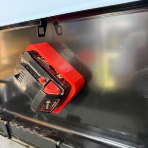 Magnetic Rubber M18 Battery holder | Toolbox Organiser