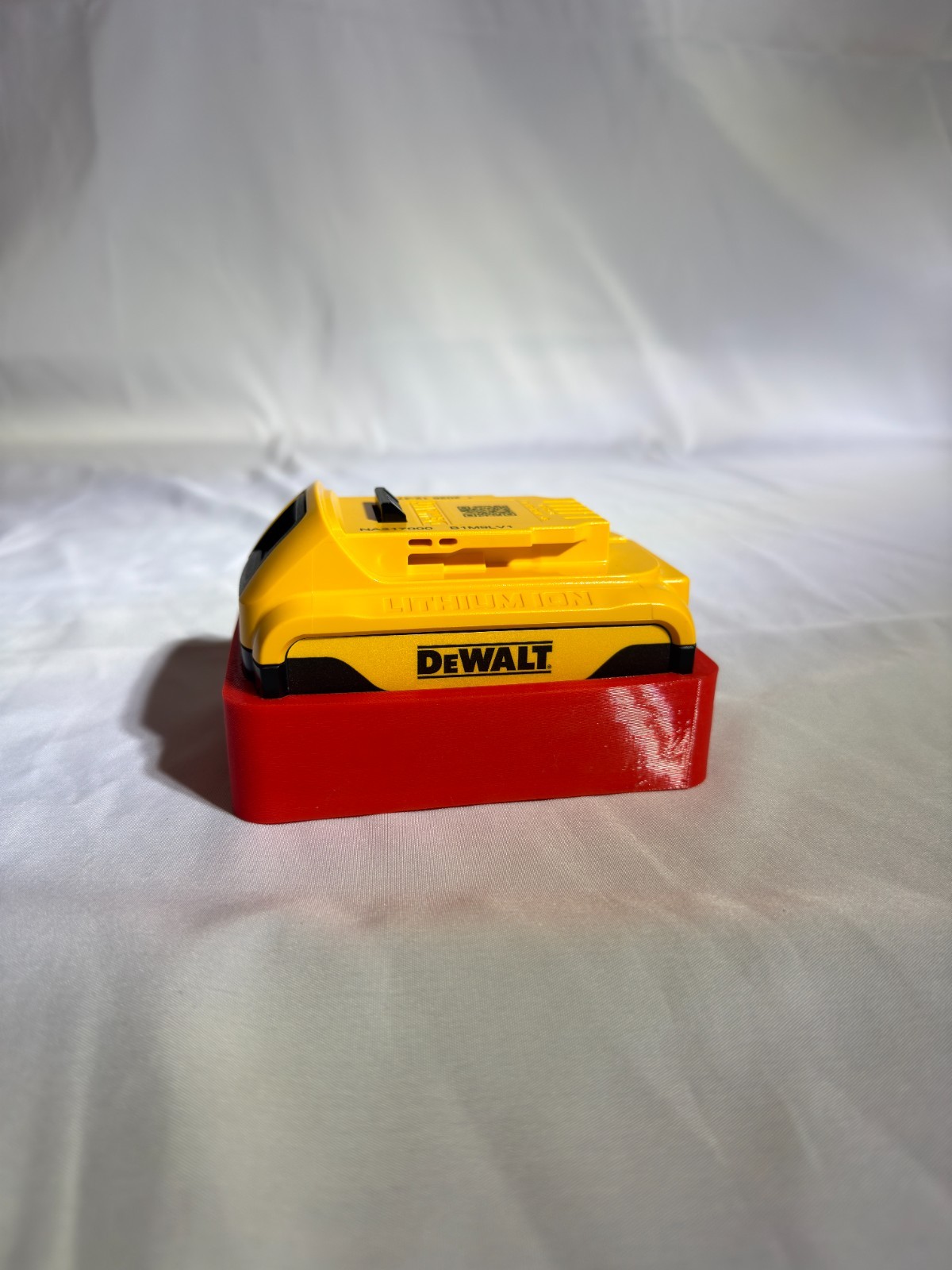 Magnetic Battery Cover/Case For DeWalt 18v/54v | Rubber/TPU | Multiple Colours 5 Magnetic Battery Cover/Case For DeWalt 18v/54v | Rubber/TPU | Multiple Colours - Image 5