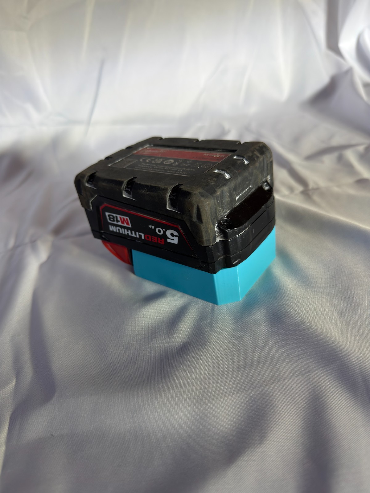 Milwaukee M18 Battery Holders | Secured By Screws 9 Milwaukee M18 Battery Holders | Secured By Screws - Image 9