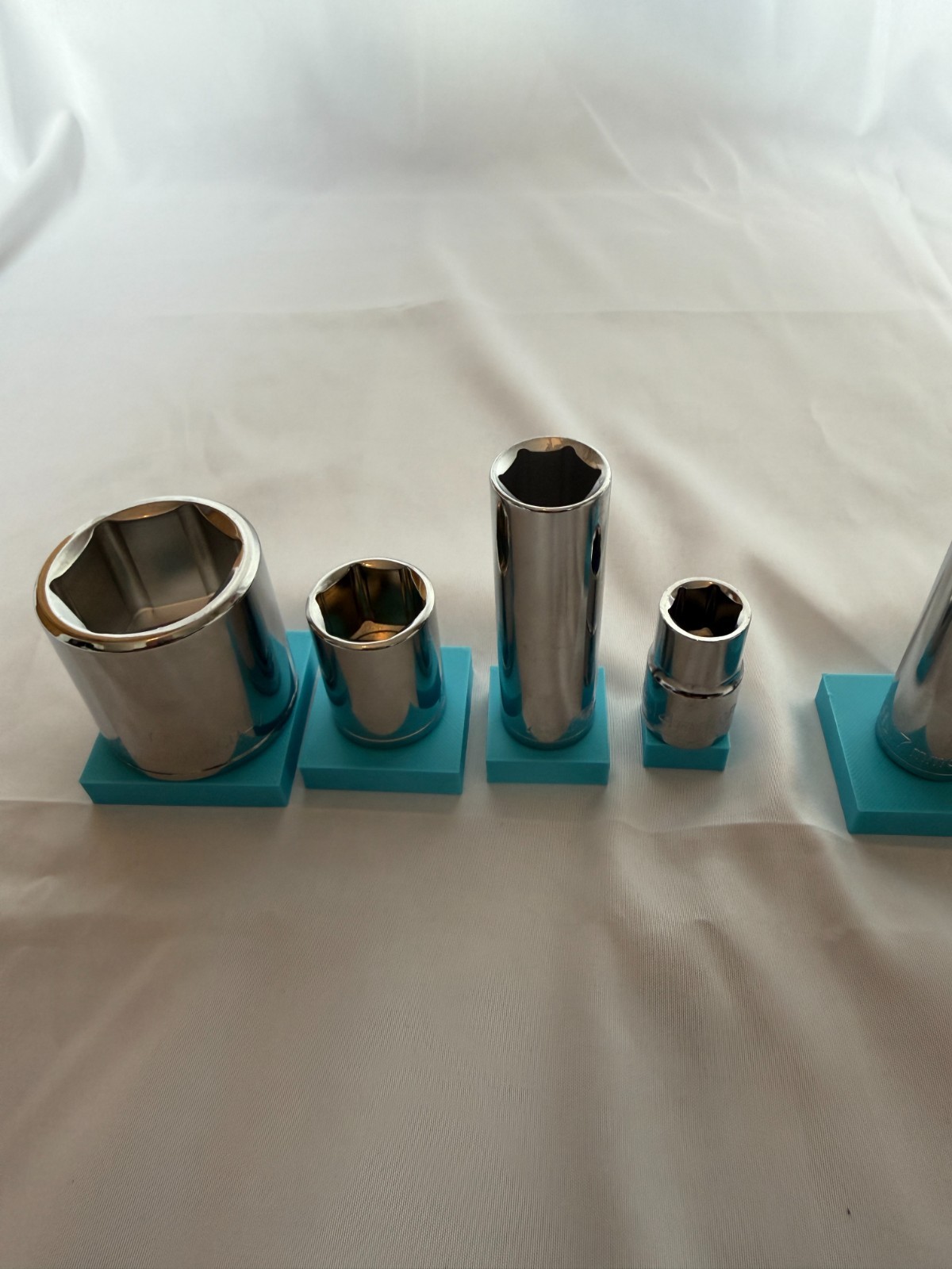 Individual Socket Holders | Magnetic Holders 5 Individual Socket Holders | Magnetic Holders - Image 5
